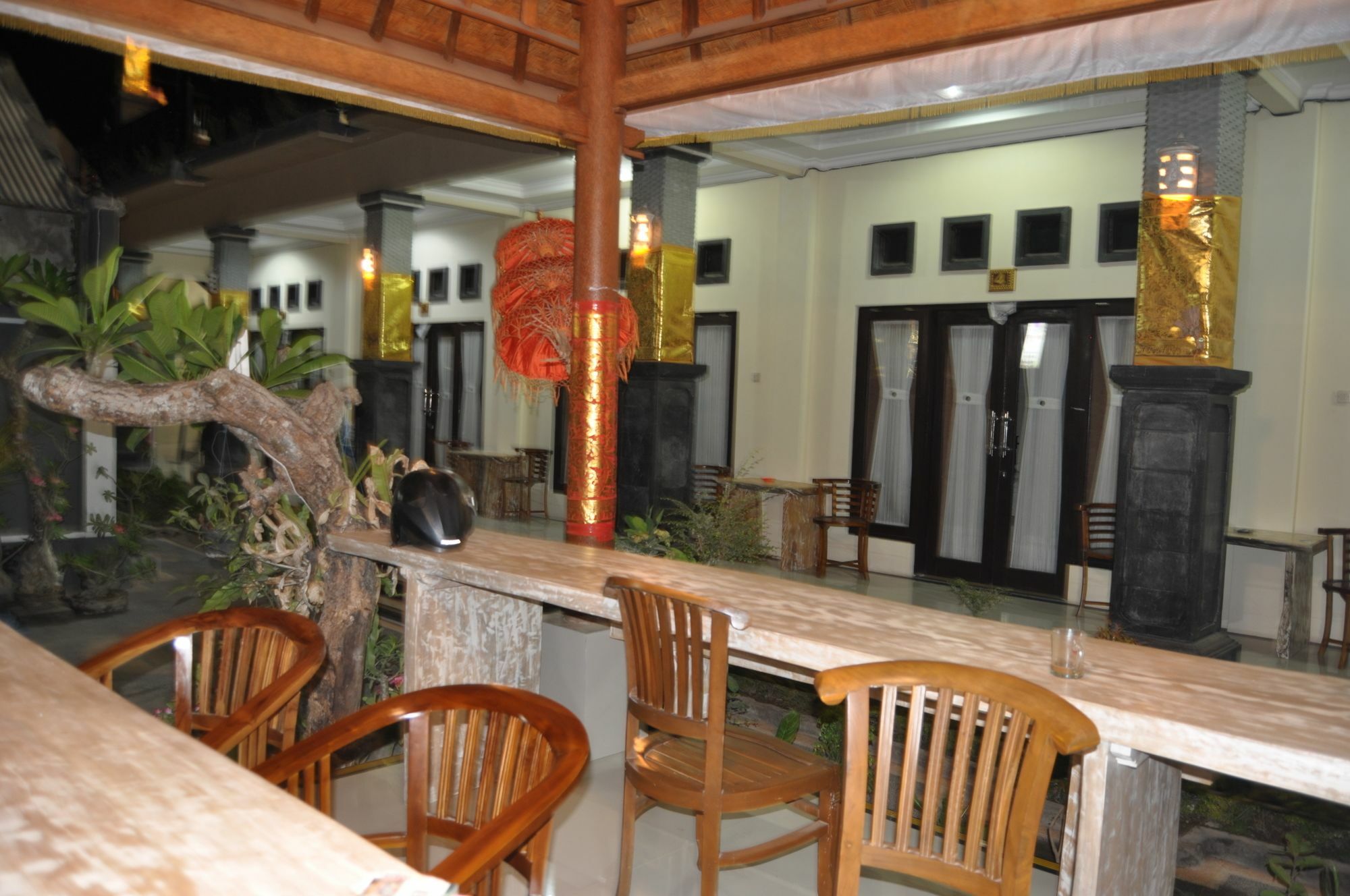 Deva Devi Beach Inn Luxury Batununggul Buitenkant foto