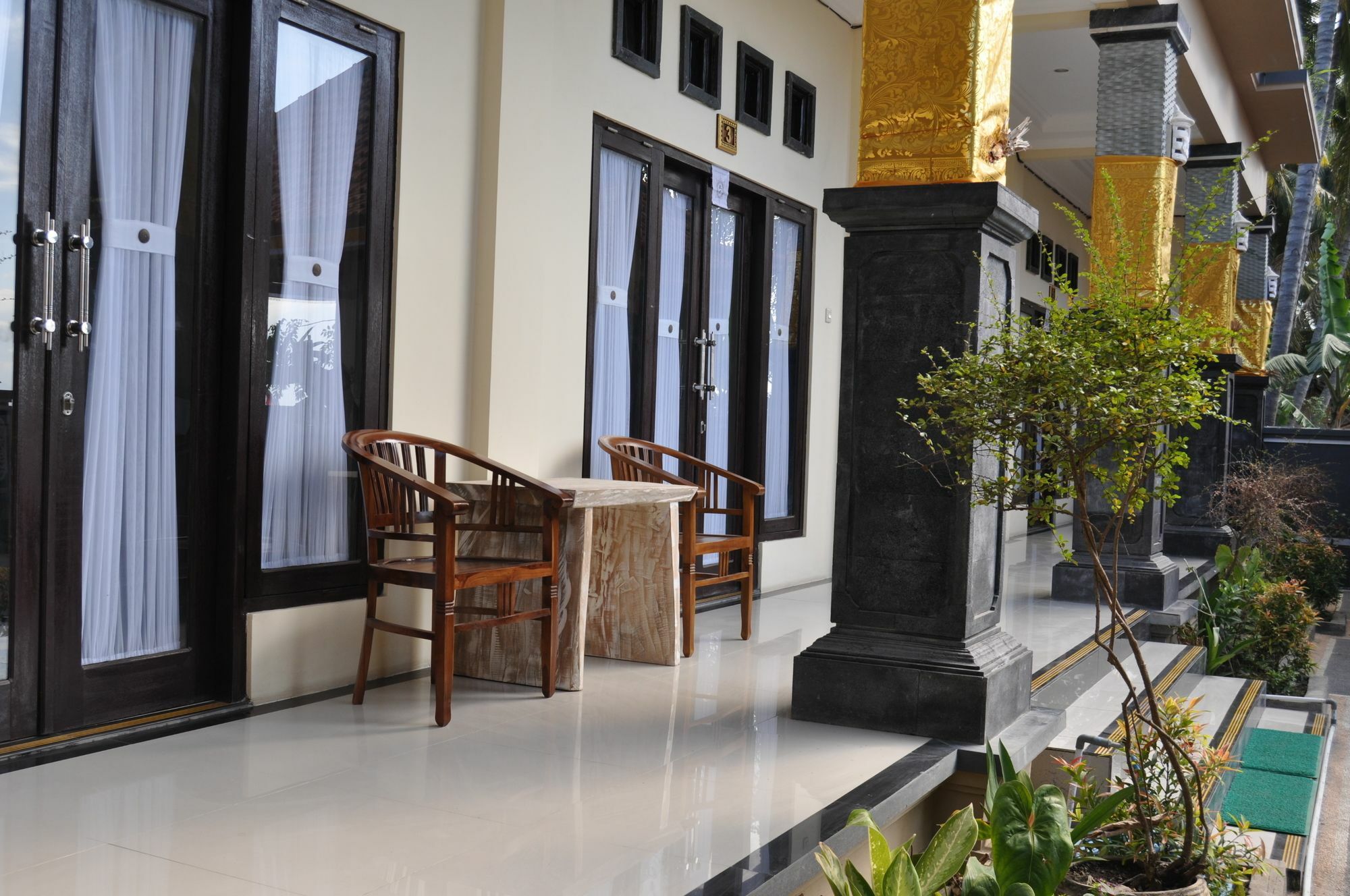 Deva Devi Beach Inn Luxury Batununggul Buitenkant foto